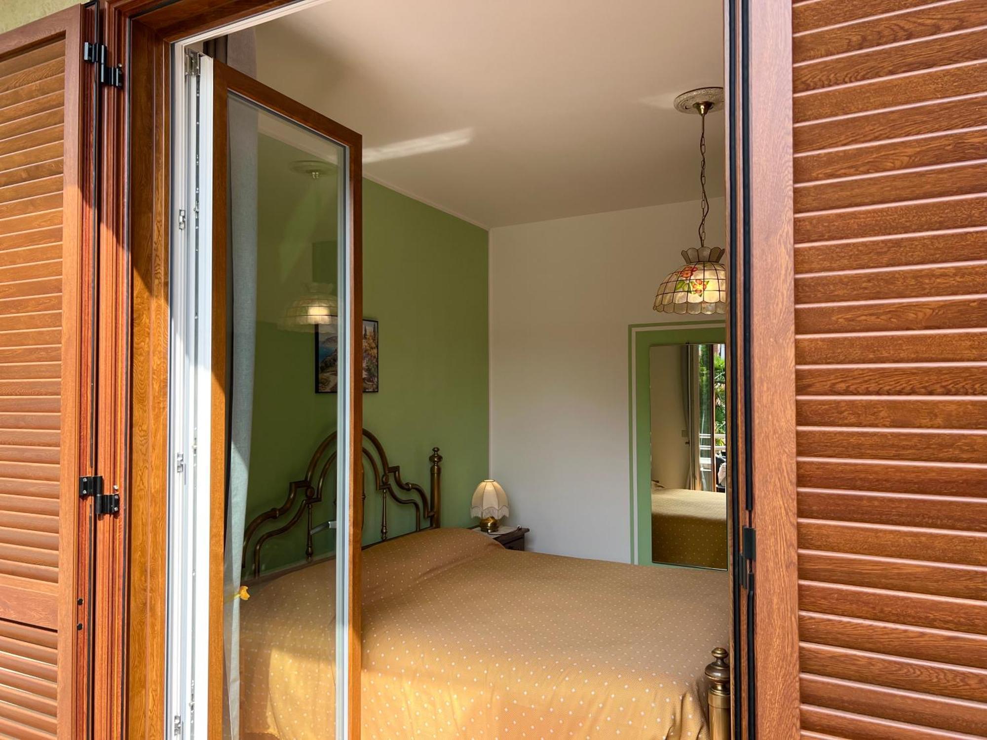 Casa Mimosa The Green View Apartment Домазо Экстерьер фото